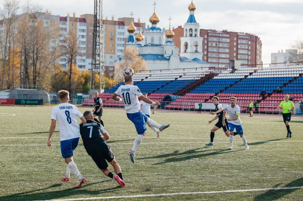 Гол Свинцова, упущенный шанс в Пятигорске, две штанги и перекладина в Краснодаре (видео)