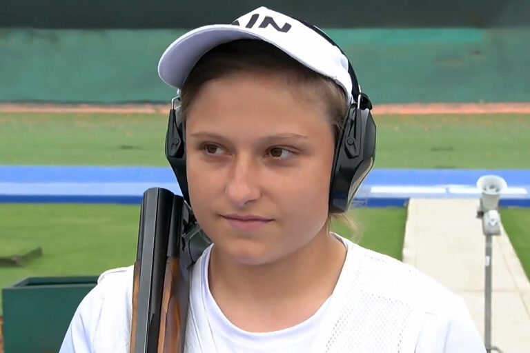 Ксения вышла в финал первенства мира, Арину подвели последние выстрелы (видео)