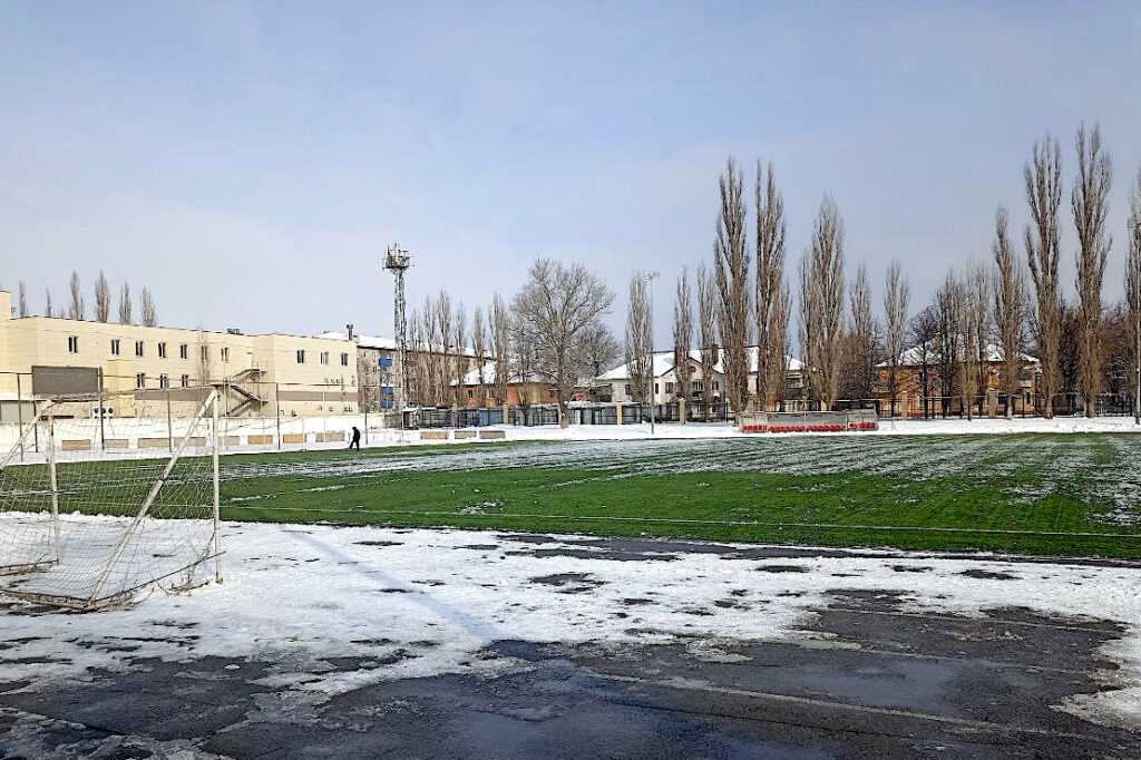 «Родник» отложил битву фаворитов