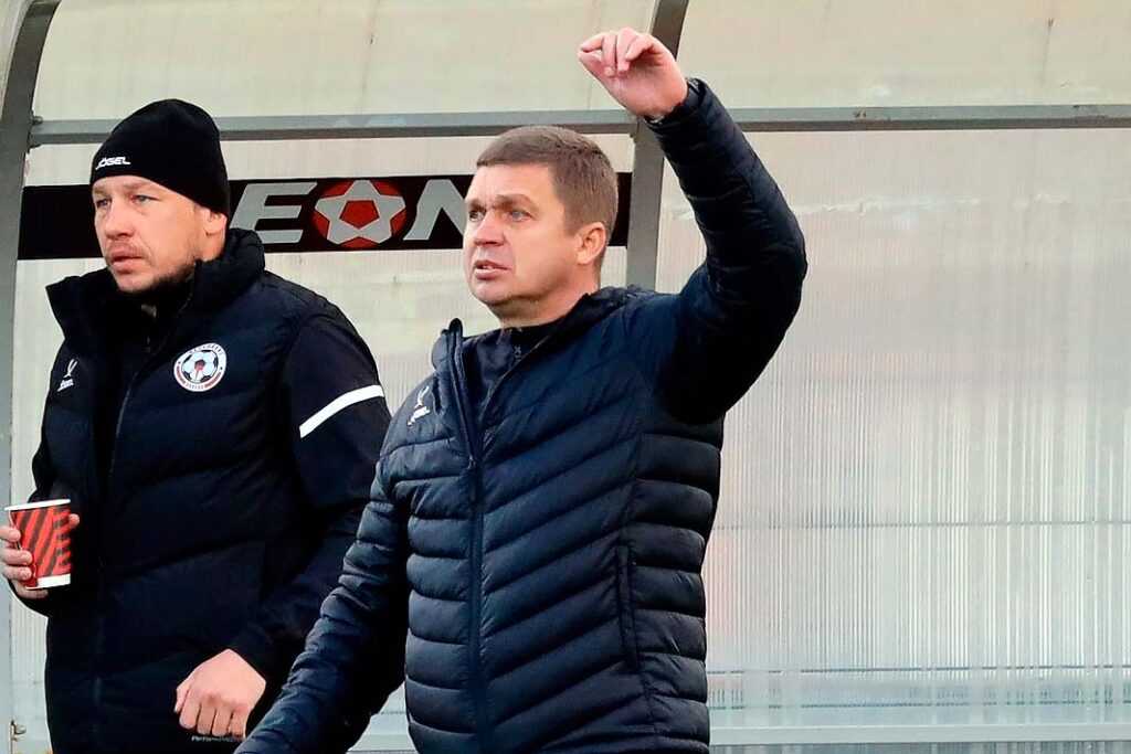 Футбол вознаграждает команду Бугакова