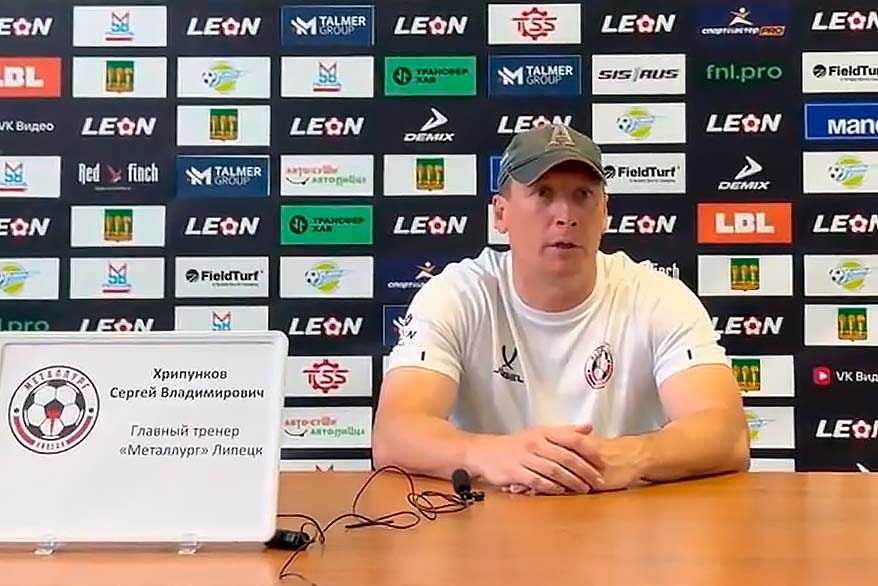 Хрипунков рад, что увёз три очка с натурального поля