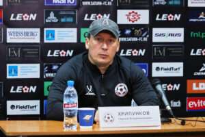 У Хрипункова нет претензий к команде, а у Медведева — хоть отбавляй