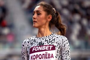 В борьбу за награды вмешался ливень (видео)